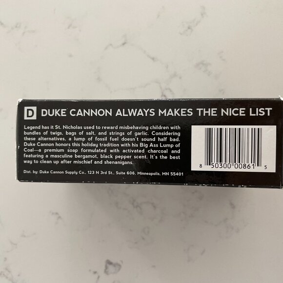 Duke Cannon Supply Co Big Ass Lump of Coal Activated Charcoal Soap Blk OS Unisex - Picture 2 of 5